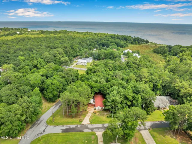 $175,000 | 3005 Robalo Drive, Gautier, MS 39553