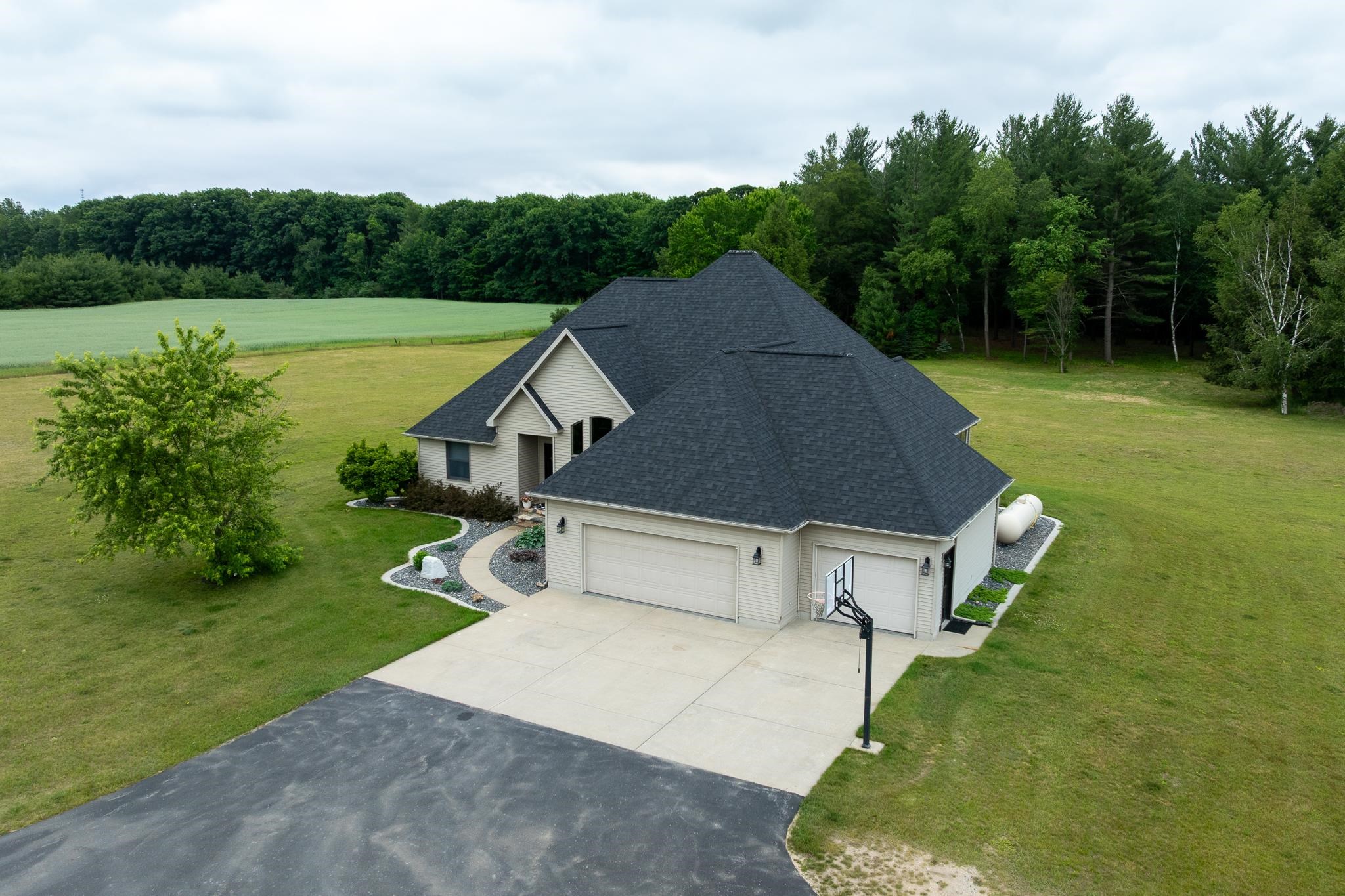 7667 West Pickard Road Mount Pleasant, MI 48858 - Photo 49 of 74 1947438-adef2aaa-28c8-490b-9ebb-210c71efa433.JPG