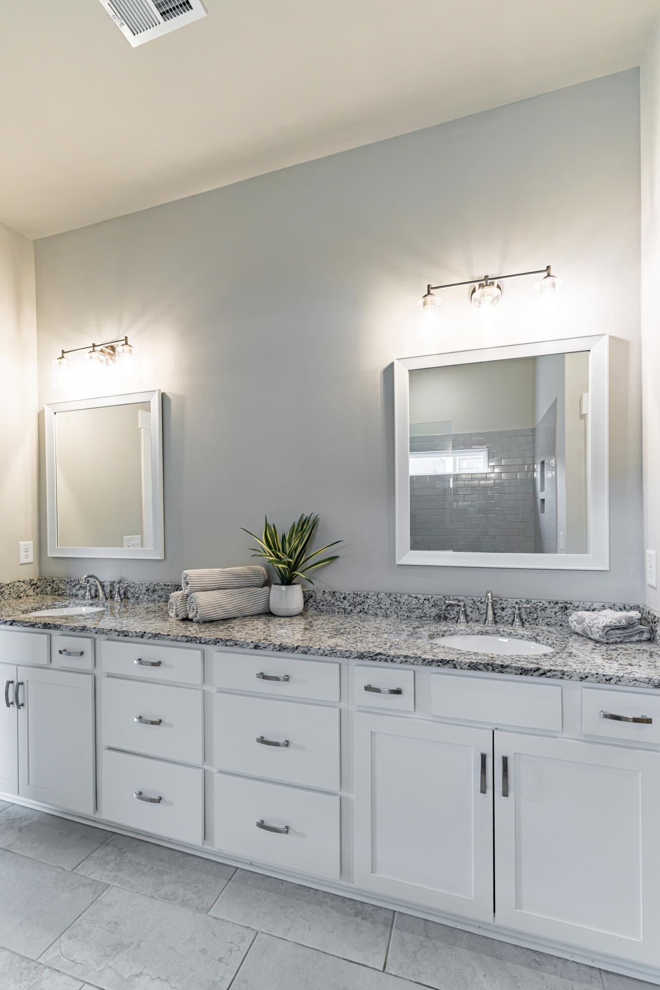 8768 Snowy Owl Road Ooltewah, TN 37363 - Photo 18 of 35 MBR2