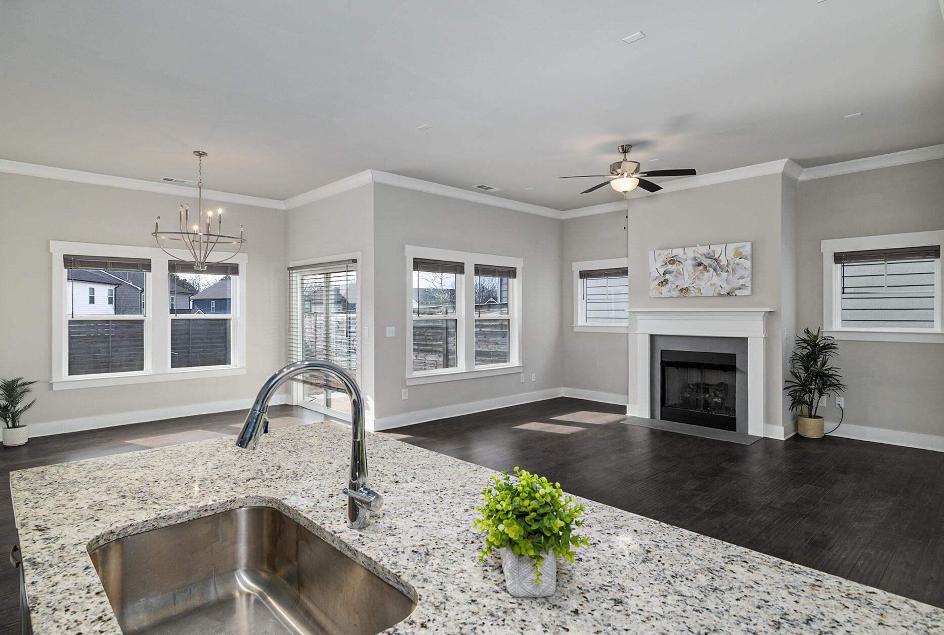 8768 Snowy Owl Road Ooltewah, TN 37363 - Photo 5 of 35 Kitchen4