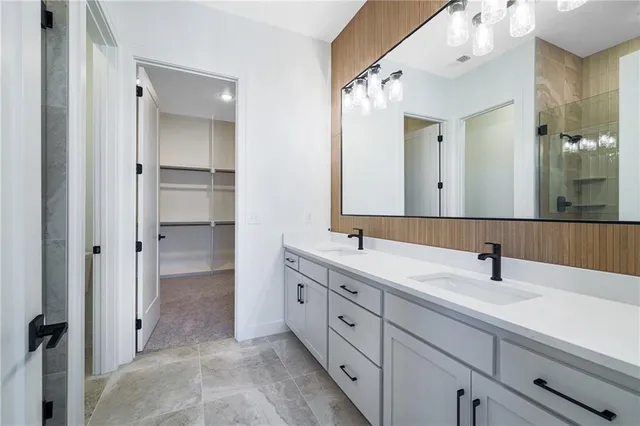 $514,900 | 2376 Northeast Skopelos Court, Blue Springs, MO 64029