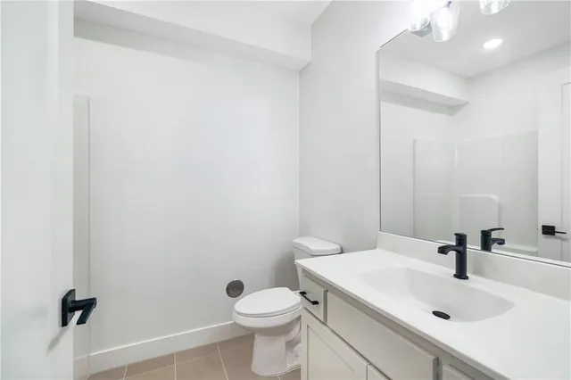 $514,900 | 2376 Northeast Skopelos Court, Blue Springs, MO 64029