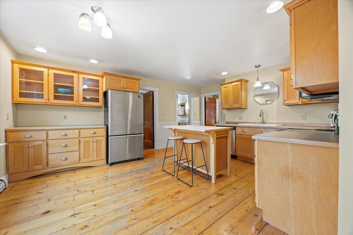 147 Cleaves Street, Unit 3 Biddeford, ME 04005 - Photo 8 of 28 07-147 Cleaves Inside-7