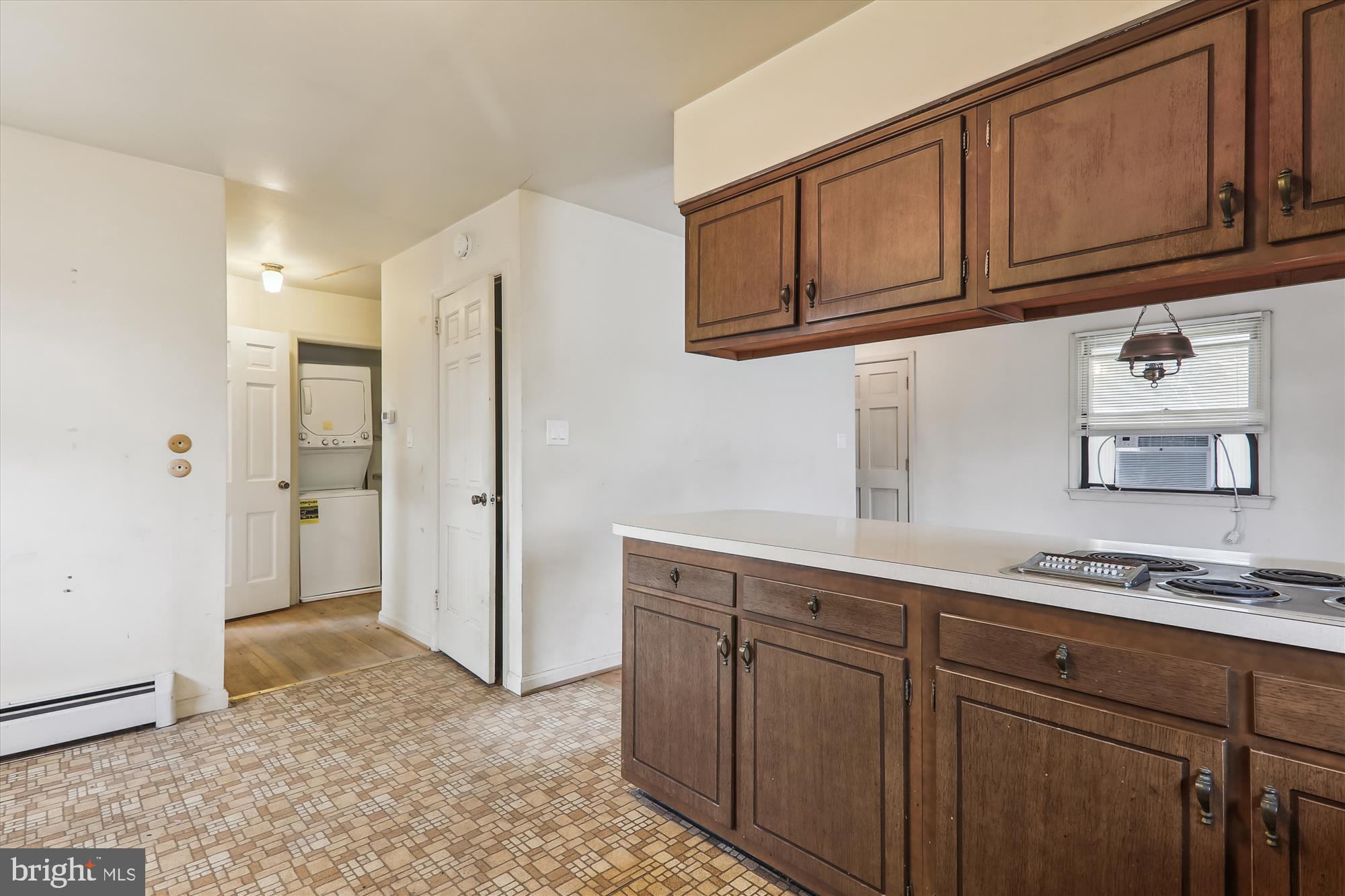 211 Ednor Road Silver Spring, MD 20905 - Photo 15 of 74 Kitchen