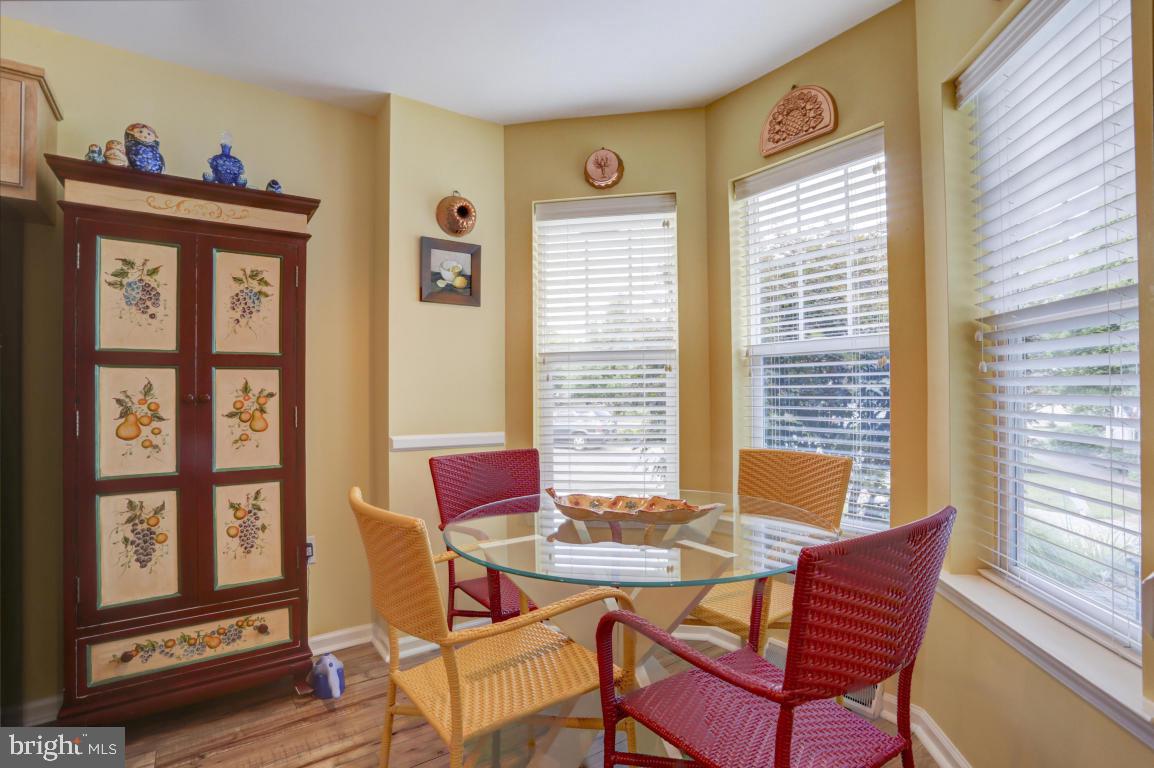 1005 Kent Garden Lititz, PA 17543 - Photo 4 of 23