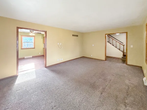 $250,000 | 1419 Finch Street, Freeport, IL 61032