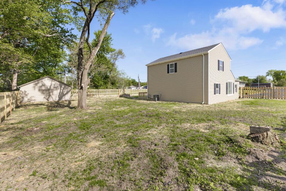 1181 Porter Street Gary, IN 46404 - Photo 38 of 41 956x638