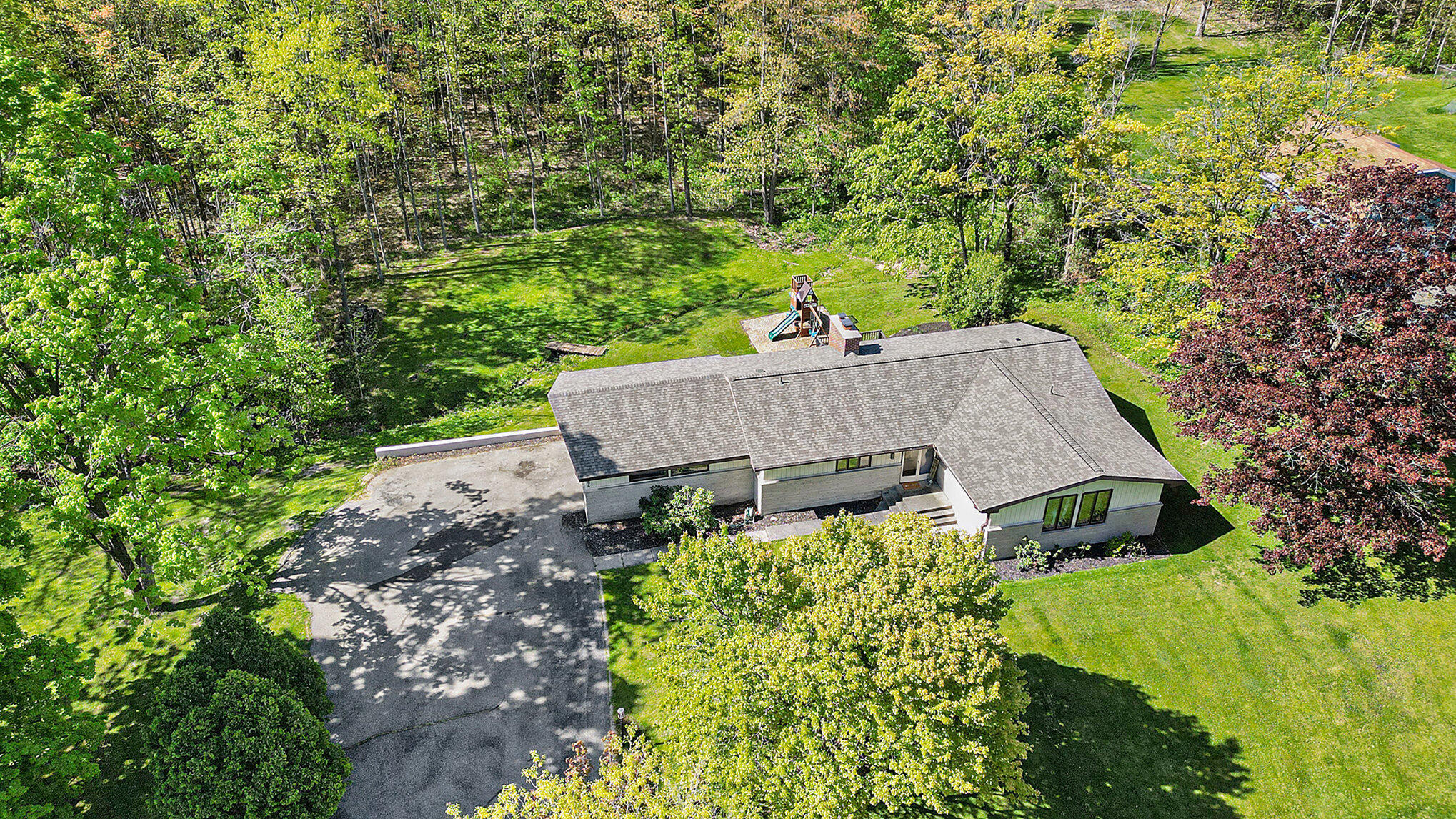 3284 Fillmore Street Jenison, MI 49428 - Photo 30 of 33 030_dji_0856_352