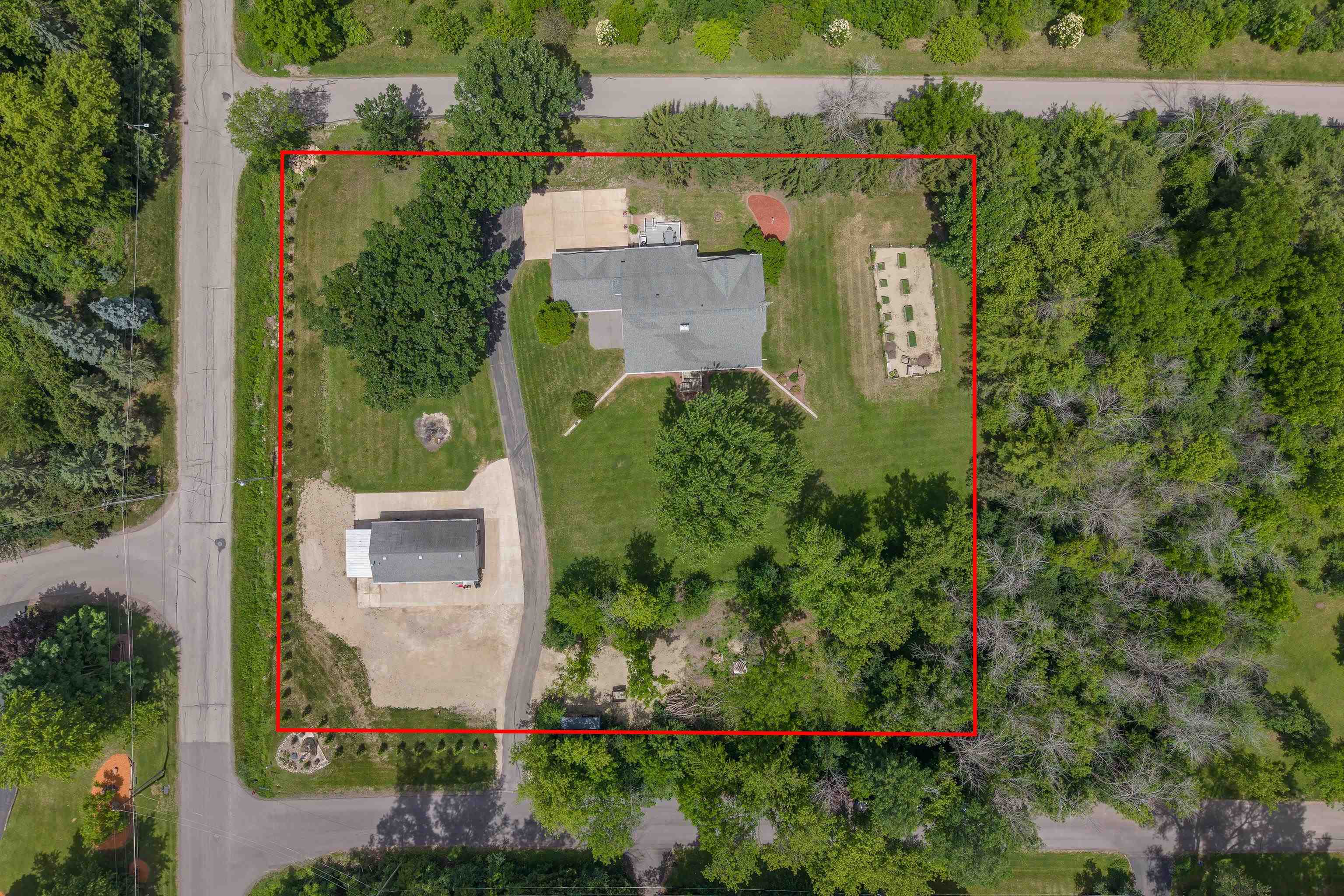 5086 Valley Heights Road Oshkosh, WI 54904 - Photo 81 of 86