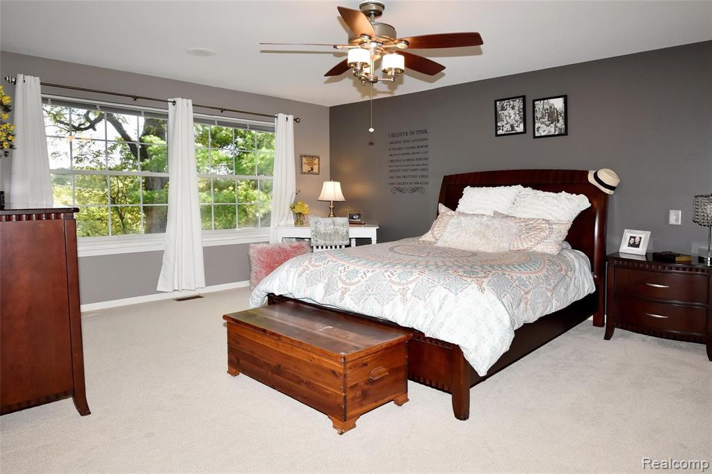 1205 Arms Court Rochester Hills, MI 48307 - Photo 20 of 38