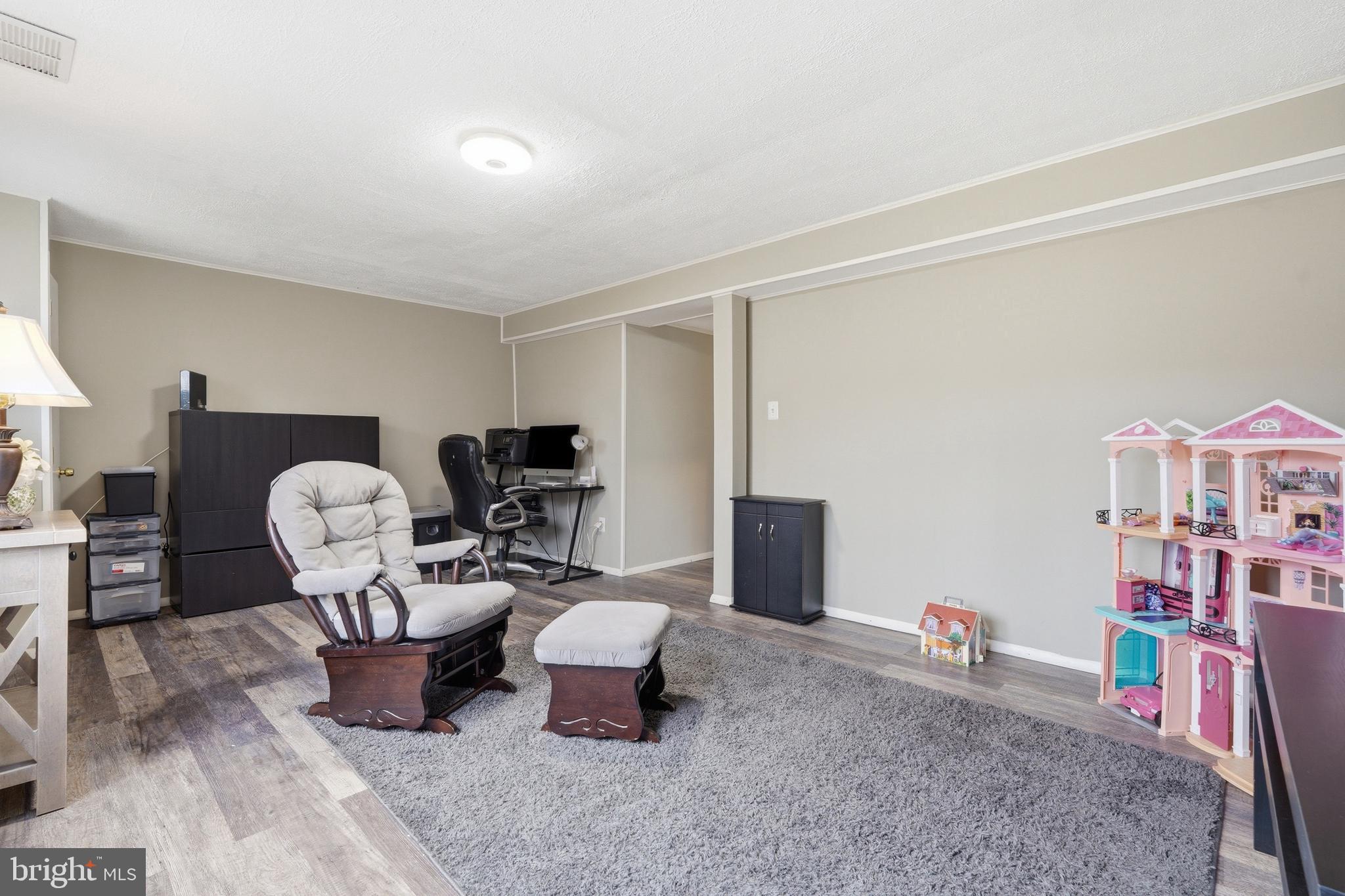 10504 Apple Ridge Road Gaithersburg, MD 20886 - Photo 21 of 33