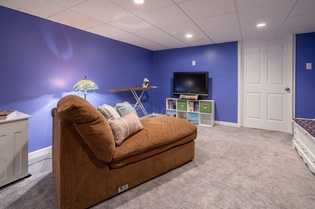22 Jeffrey Road Springfield, MA 01119 - Photo 23 of 36 Gallery Image 23
