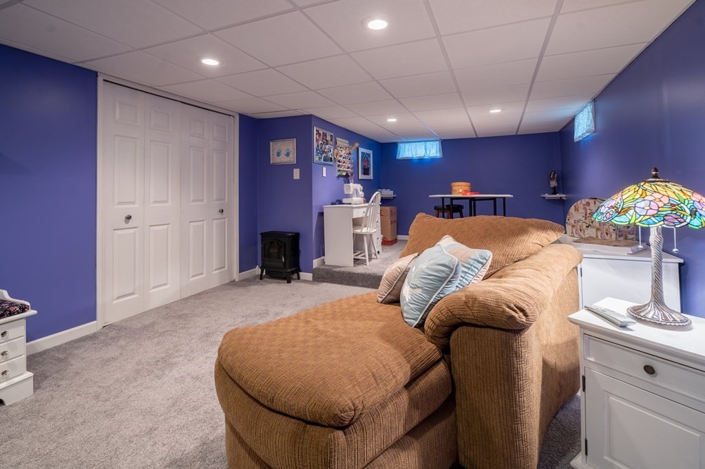 22 Jeffrey Road Springfield, MA 01119 - Photo 27 of 36 Gallery Image 27