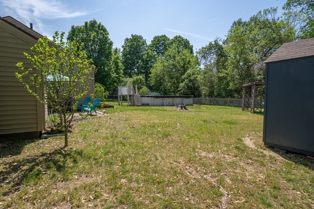 22 Jeffrey Road Springfield, MA 01119 - Photo 29 of 36 Gallery Image 29