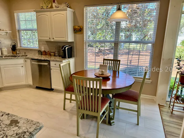 $375,000 | 16 Sweetwater Court, Bluffton, SC 29909