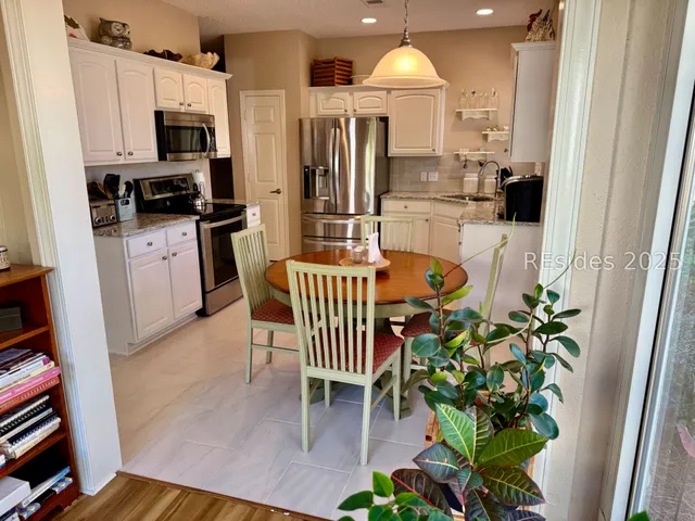 $375,000 | 16 Sweetwater Court, Bluffton, SC 29909