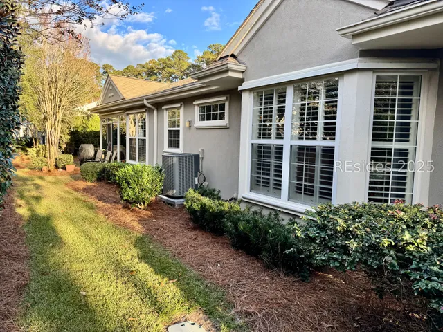 $375,000 | 16 Sweetwater Court, Bluffton, SC 29909