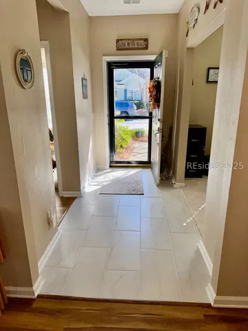 $375,000 | 16 Sweetwater Court, Bluffton, SC 29909