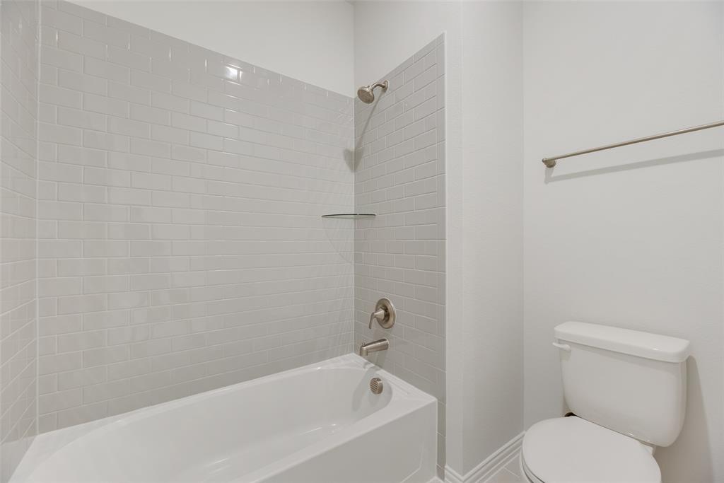 5800 Edward Drive Aubrey, TX 76227 - Photo 23 of 33