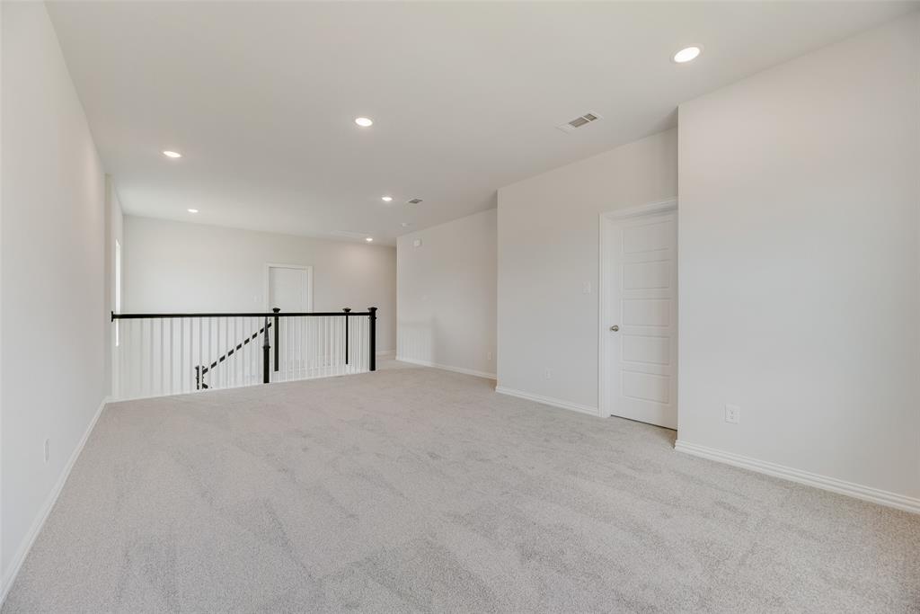 5800 Edward Drive Aubrey, TX 76227 - Photo 25 of 33