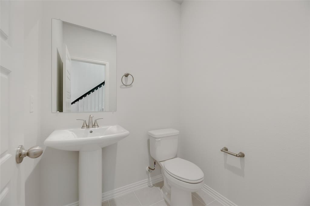 5800 Edward Drive Aubrey, TX 76227 - Photo 26 of 33