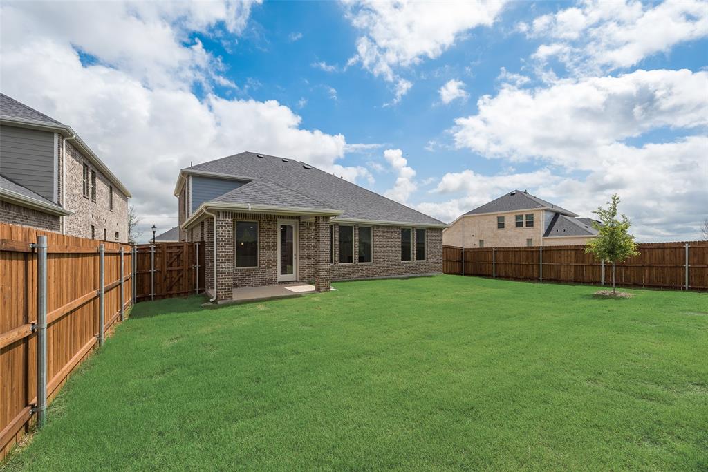 5800 Edward Drive Aubrey, TX 76227 - Photo 30 of 33