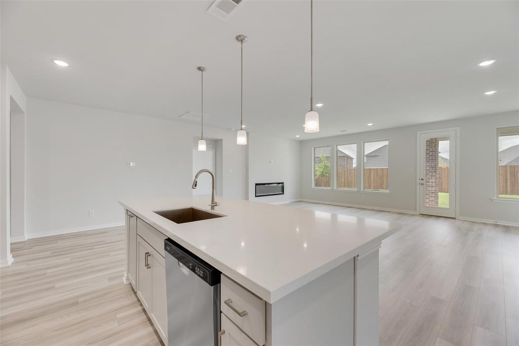 5800 Edward Drive Aubrey, TX 76227 - Photo 7 of 33