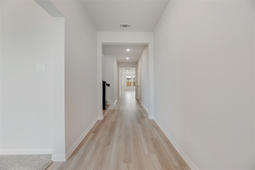 5800 Edward Drive Aubrey, TX 76227 - Photo 10 of 33