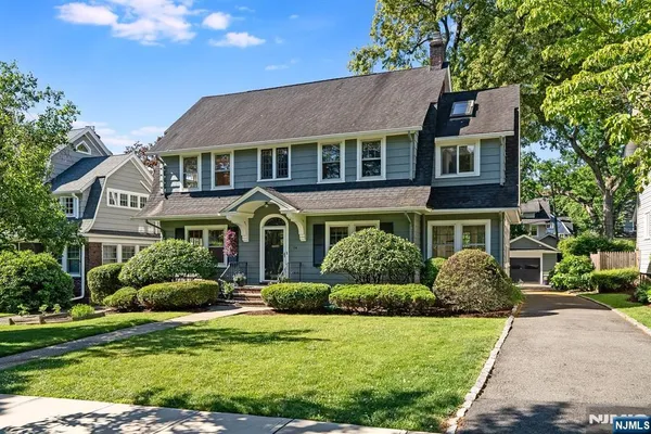 $1,049,000 | 54 Aubrey Road, Montclair, NJ 07043