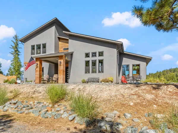$1,690,000 | 29115 Secret Town Road, Colfax, CA 95713