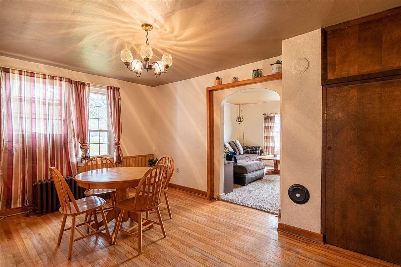 4413 V Street Homestead, IA 52236 - Photo 8 of 45 Gallery Image 8