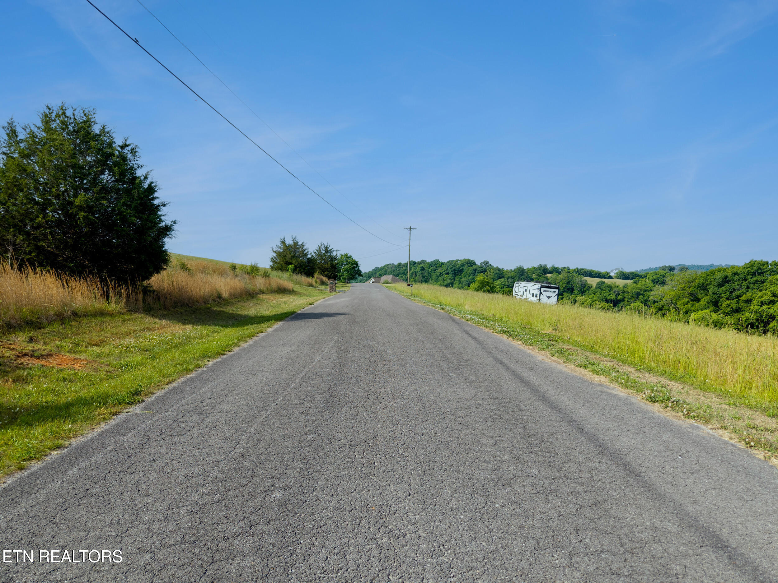 1740 Holston River Drive Rutledge, TN 37861 - Photo 12 of 19 1704_holston_river_dr_0006