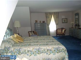 409 Paper Mill Road Glenside, PA 19038 - Photo 6 of 12 Bedroom - Main