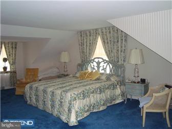 409 Paper Mill Road Glenside, PA 19038 - Photo 7 of 12 Bedroom - Main