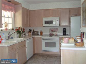 409 Paper Mill Road Glenside, PA 19038 - Photo 8 of 12 Kitchen