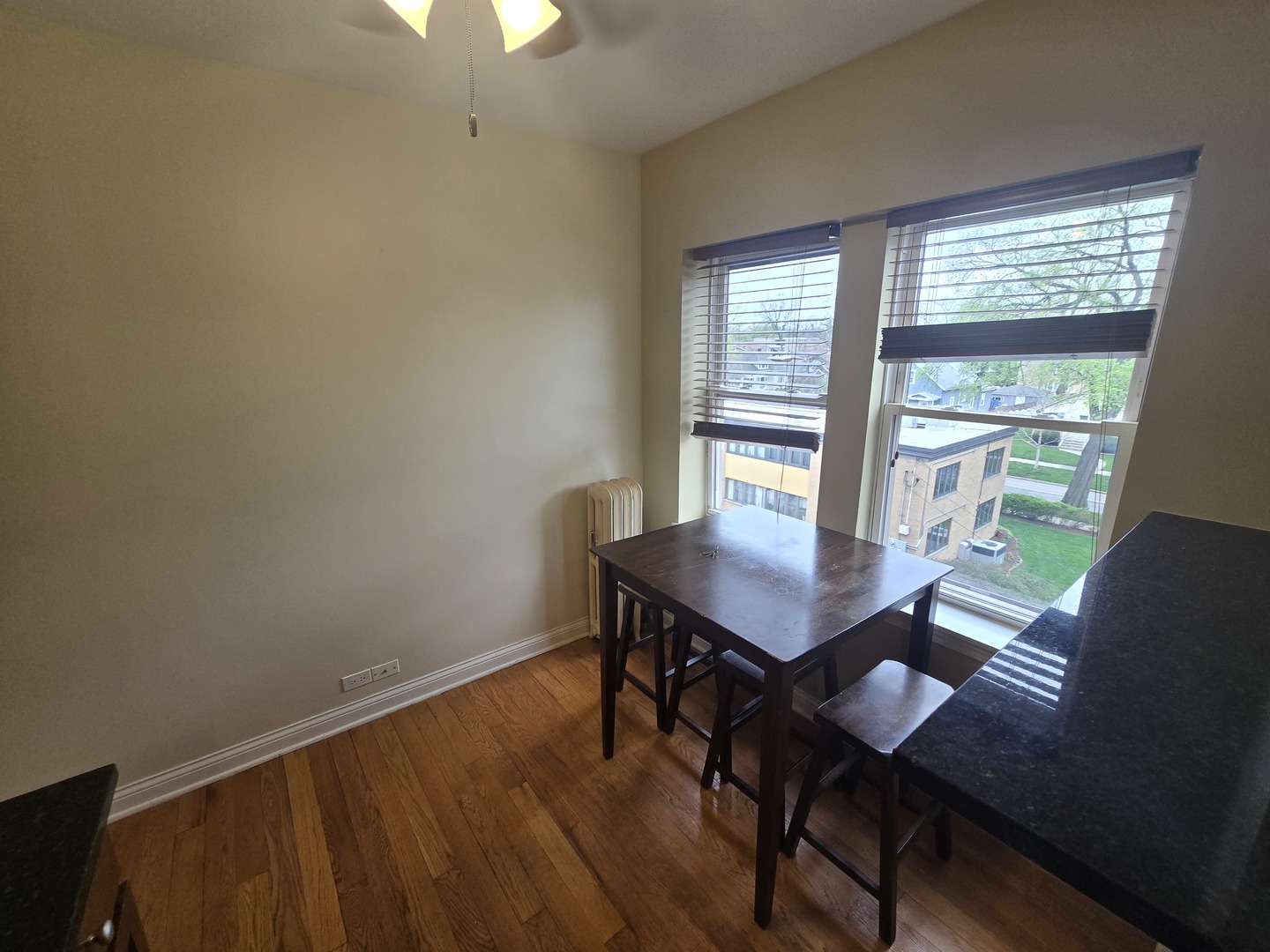 56 Forest Avenue, Unit 3N Riverside, IL 60546 - Photo 6 of 10 a view of a room with a table and chairs