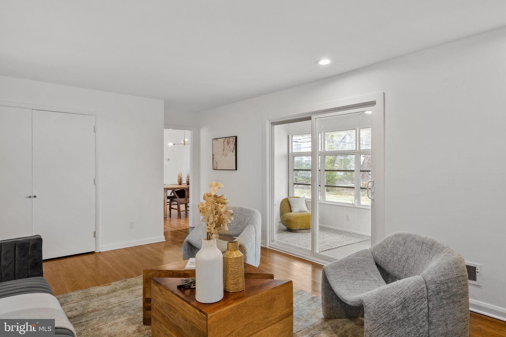 2529 Raven Road Wilmington, DE 19810 - Photo 63 of 80 a living room with furniture and a large window