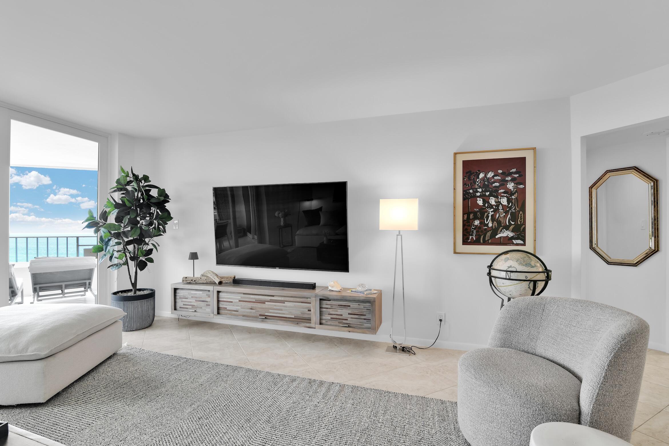 500 South Ocean Boulevard, Unit 2203 Boca Raton, FL 33432 - Photo 7 of 69 CHALFONTE 2203N -8