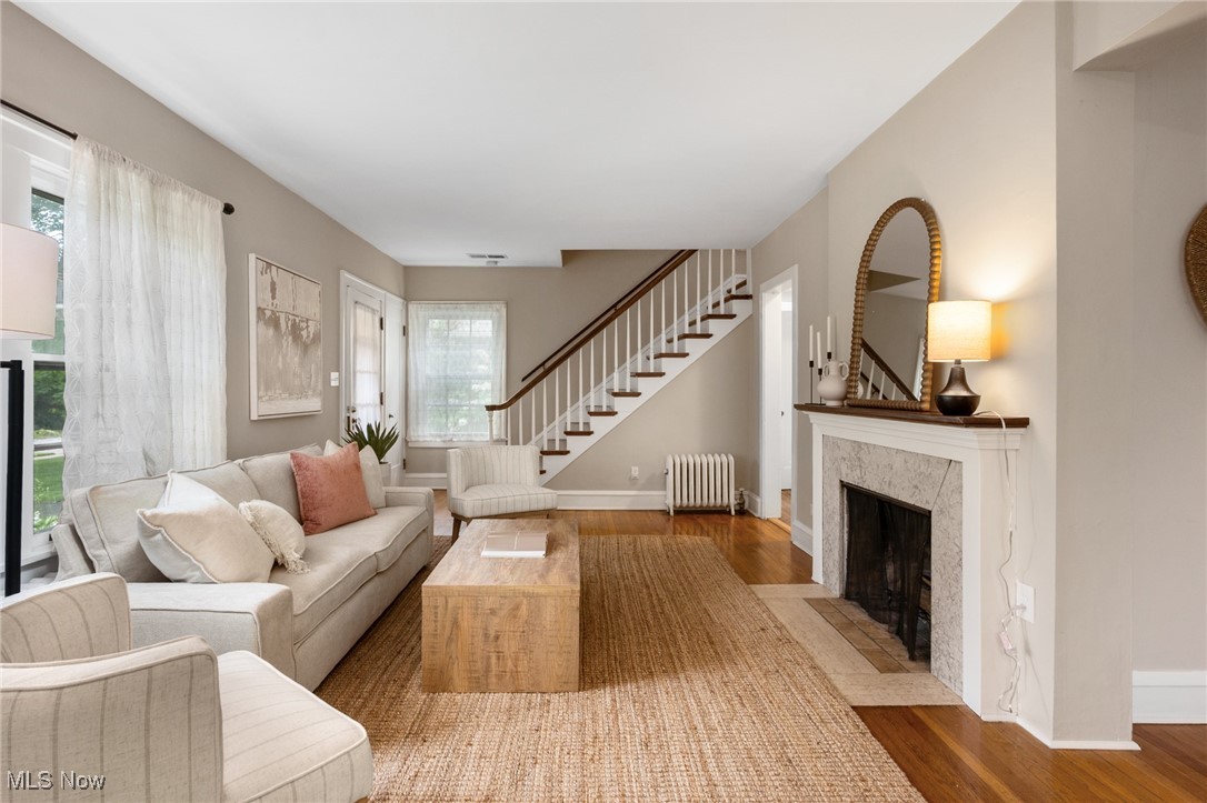 16205 Fernway Road Cleveland, OH 44120 - Photo 3 of 28