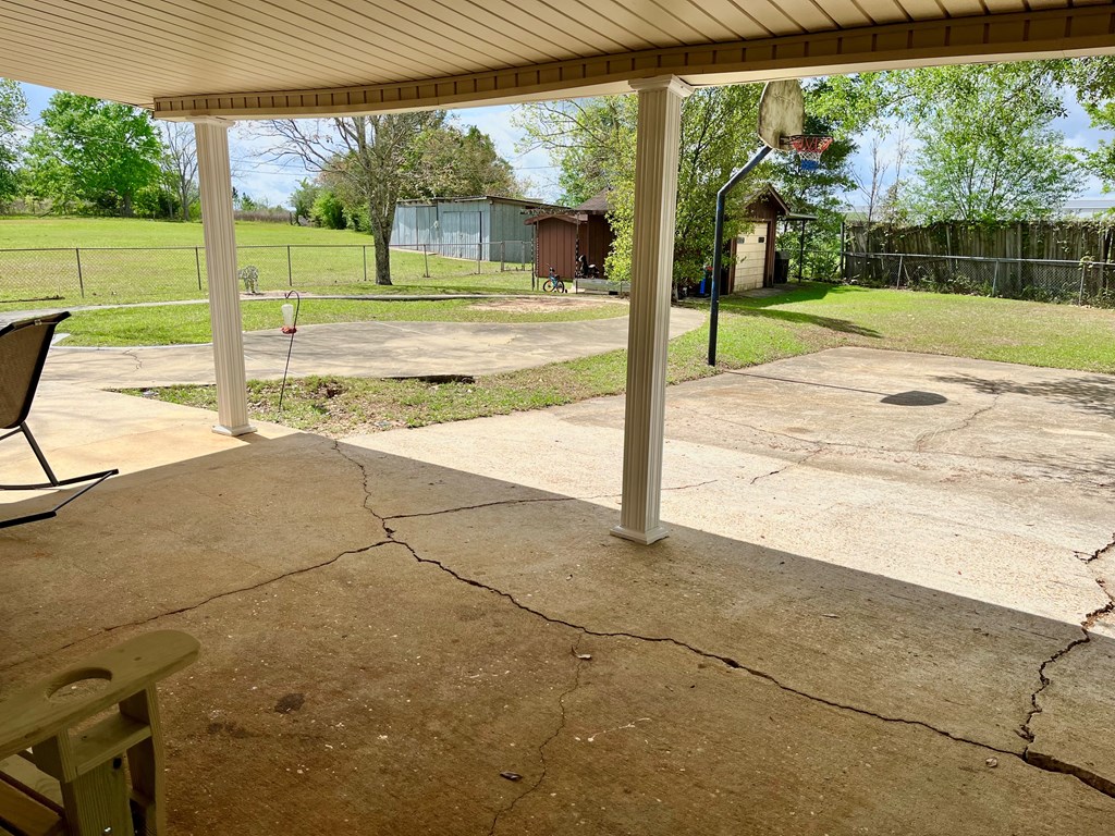 739 Harrison Road Dothan, AL 36303 - Photo 7 of 36