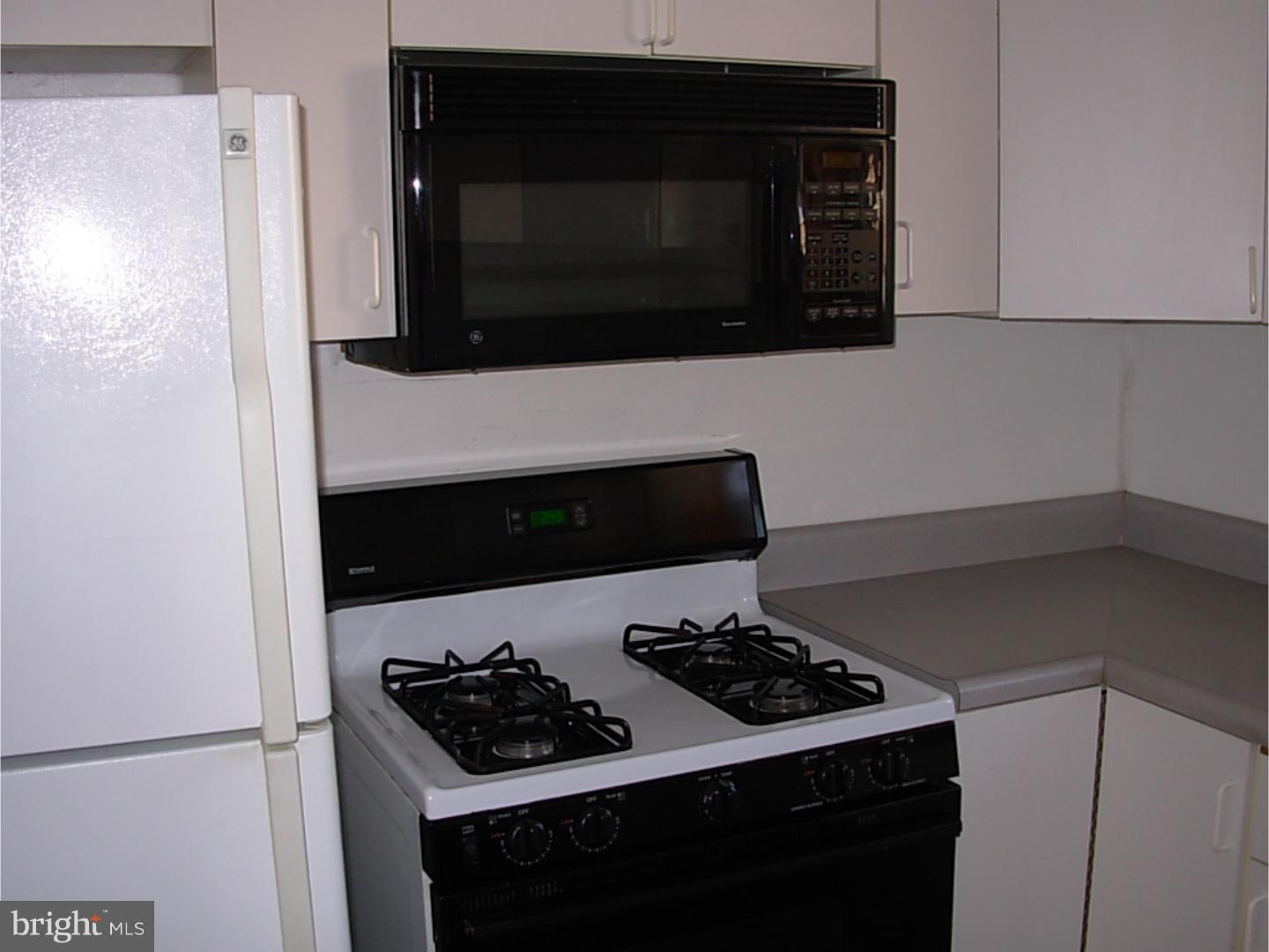 347 Margate Road Upper Darby, PA 19082 - Photo 7 of 18 Kitchen