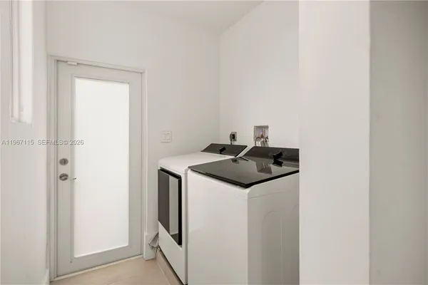 $13,500 | 6011 Maynada Street, Coral Gables, FL 33146