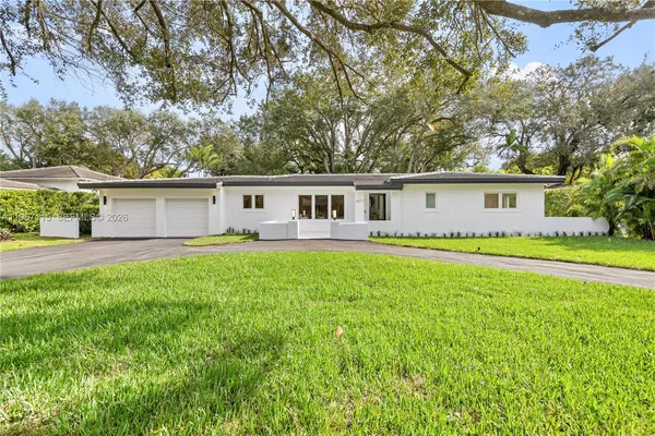 $13,500 | 6011 Maynada Street, Coral Gables, FL 33146