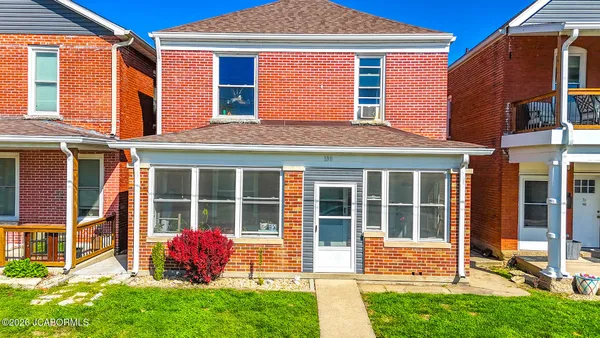 $265,000 | 108 Lafayette Street, Jefferson City, MO 65101
