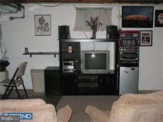 1424 Grace Road Swarthmore, PA 19081 - Photo 6 of 11