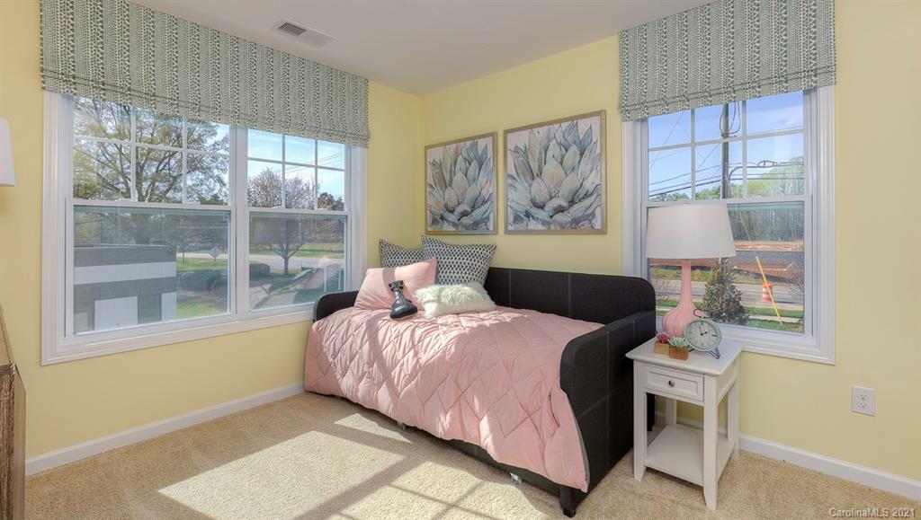 317 Bulrush Rd Lake Lake Wylie, SC 29710 - Photo 26 of 38 Gallery Image 26