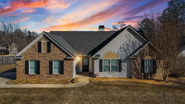 $369,900 | 200 Bear Lane, Temple, GA 30179