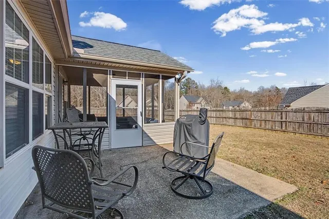 $369,900 | 200 Bear Lane, Temple, GA 30179