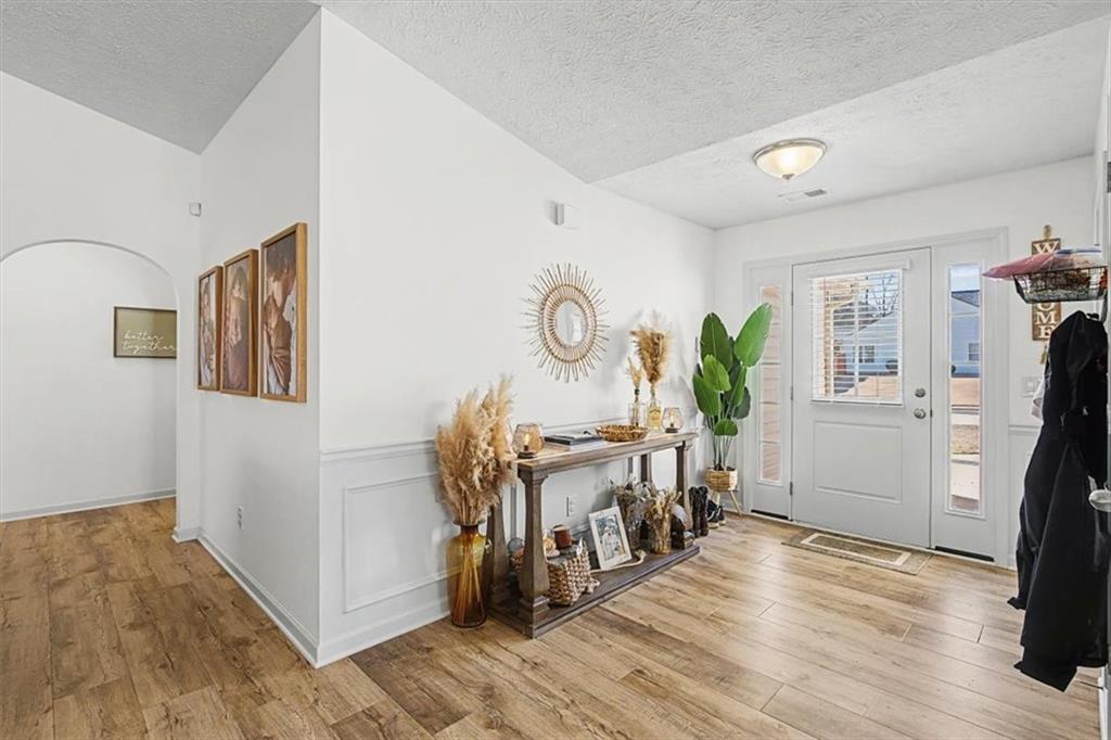 200 Bear Lane Temple, GA 30179 - Photo 4 of 53