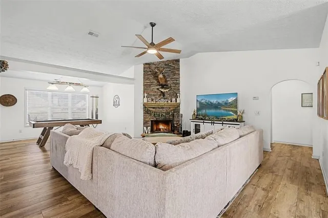 $369,900 | 200 Bear Lane, Temple, GA 30179